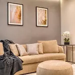 6br Luxury With Pool & Hot Tub - 2living & 10bathrooms 빌라