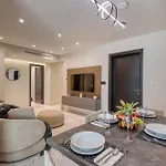 6br Luxury With Pool & Hot Tub - 2living & 10bathrooms Saint Julian's