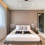빌라 6br Luxury With Pool & Hot Tub - 2living & 10bathrooms