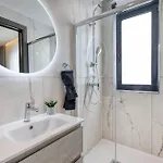 6br Luxury With Pool & Hot Tub - 2living & 10bathrooms 빌라 *