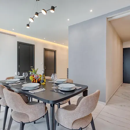 빌라 Luxury With Pool, Hot Tub & Bbq In Swieqi Saint Julian's