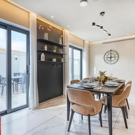 Luxury Villas With Pool, Hot Tub & Bbq In Swieqi * Saint Julian's
