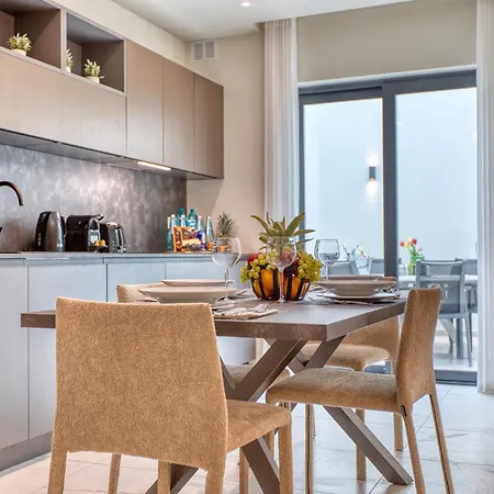 Luxury With Pool, Hot Tub & Bbq In Swieqi 빌라 *