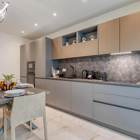 Luxury With Pool, Hot Tub & Bbq In Swieqi 빌라 Saint Julian's
