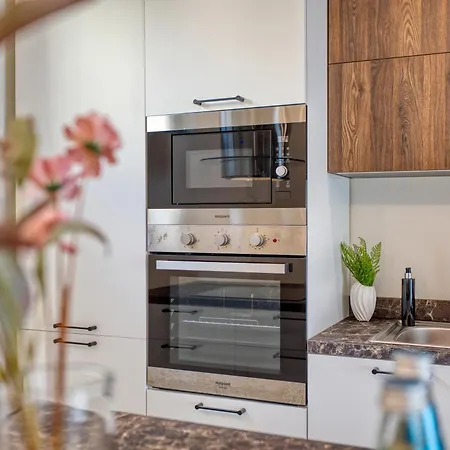 Villa Luxury Villas With Pool, Hot Tub & Bbq In Swieqi Saint Julian's