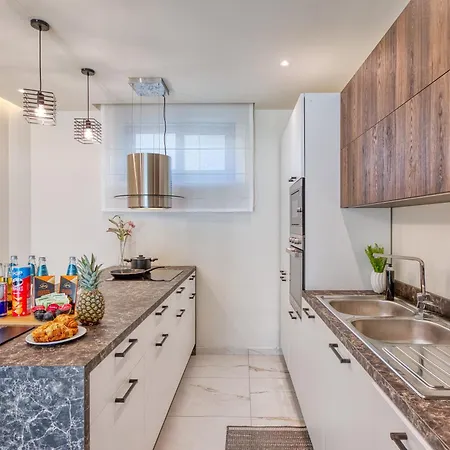 Luxury Villas With Pool, Hot Tub & Bbq In Swieqi Villa