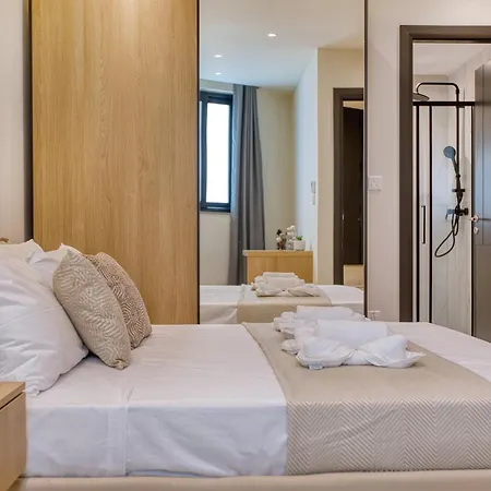 Luxury Villas With Pool, Hot Tub & Bbq In Swieqi Villa