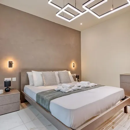 빌라 6br Luxury With Pool & Hot Tub - 2living & 10bathrooms *