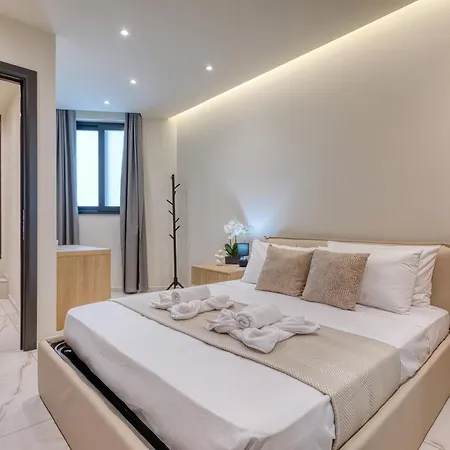 Luxury Villas With Pool, Hot Tub & Bbq In Swieqi Villa *